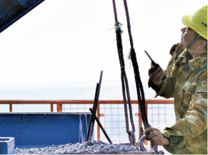 卸扣助力仙新路長(zhǎng)江大橋建設(shè)