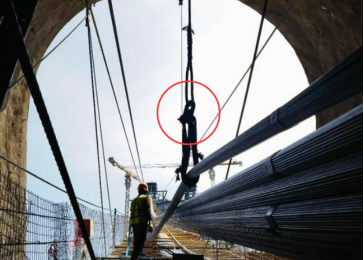 貴州桐梓河特大橋建設使用卸扣