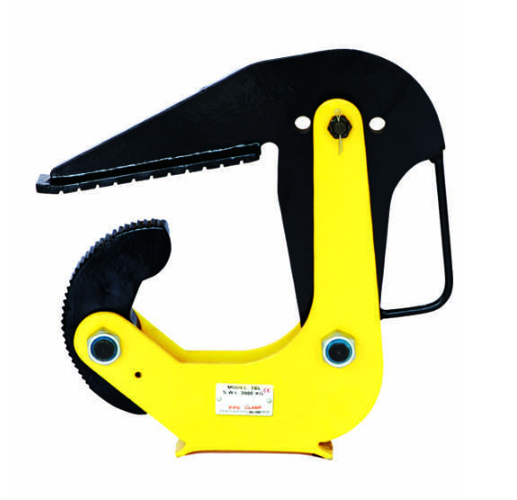 水泥夾鉗用于高速公路排水系統(tǒng)的水泥管吊裝